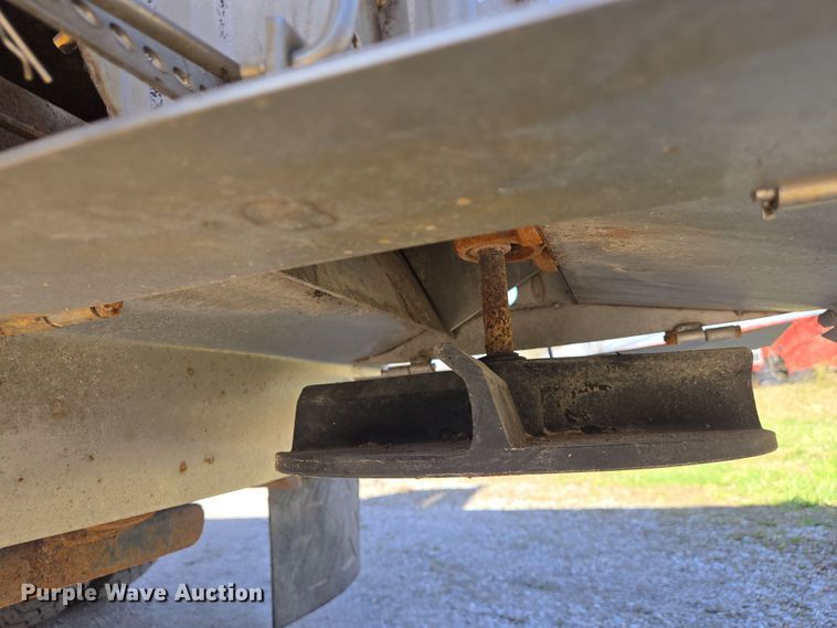 image for item DS5330 2008 Ford F550 Super Duty XL dump truck