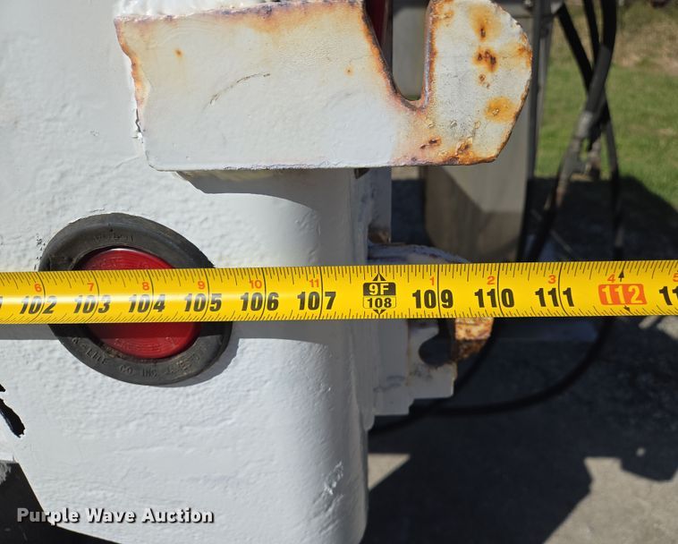 image for item DS5330 2008 Ford F550 Super Duty XL dump truck