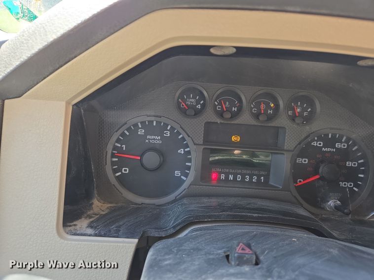 image for item DS5330 2008 Ford F550 Super Duty XL dump truck