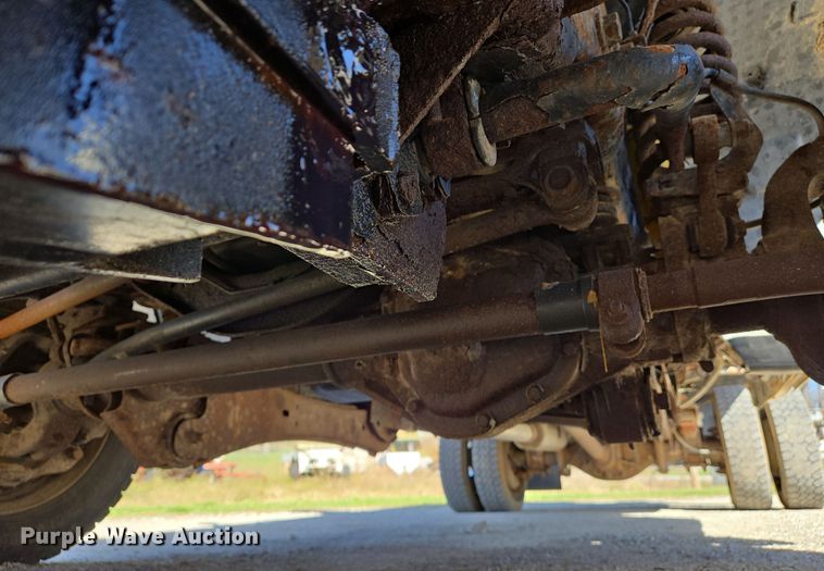 image for item DS5330 2008 Ford F550 Super Duty XL dump truck