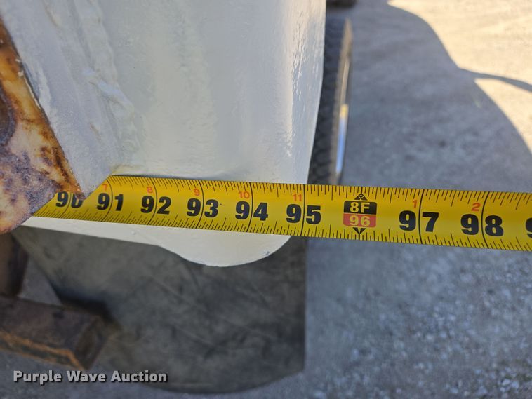 image for item DS5330 2008 Ford F550 Super Duty XL dump truck