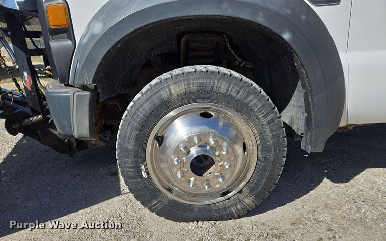 image for item DS5330 2008 Ford F550 Super Duty XL dump truck