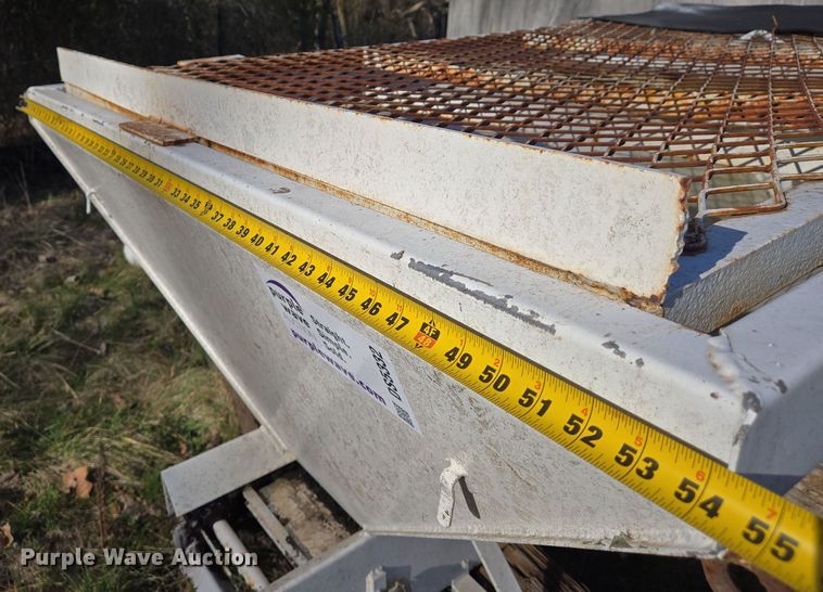 image for item DS5332 Highway Equipment Co. 7P spreader