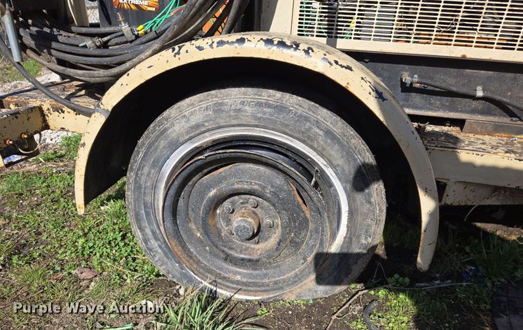 image for item DS5333 Generac 6G20/18510 generator