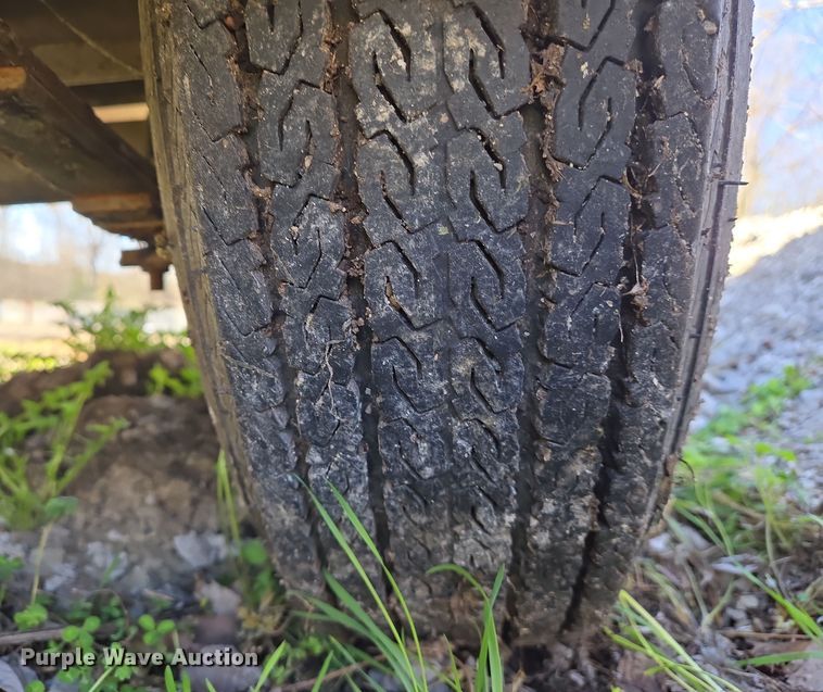 image for item DS5333 Generac 6G20/18510 generator