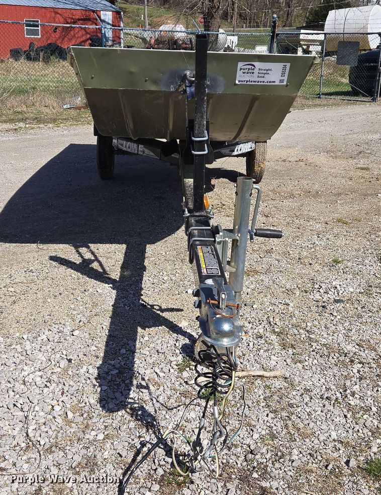 image for item DS5334 2000 Lowe L1436 boat