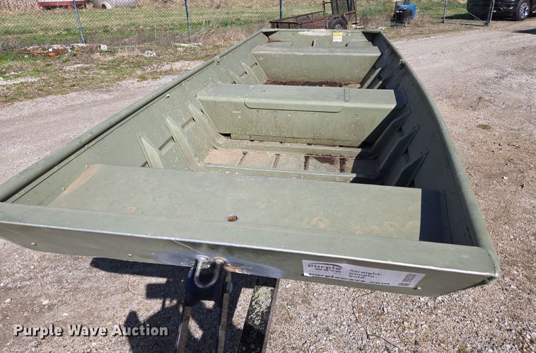 image for item DS5334 2000 Lowe L1436 boat