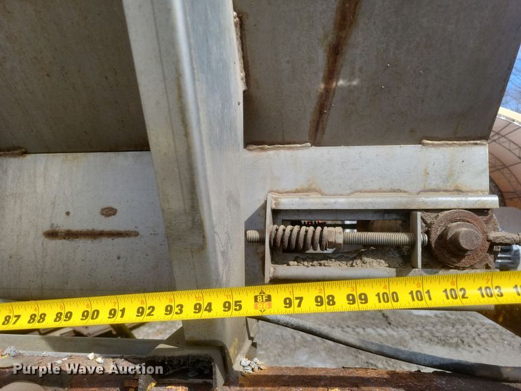 image for item DS5341 Flink spreader