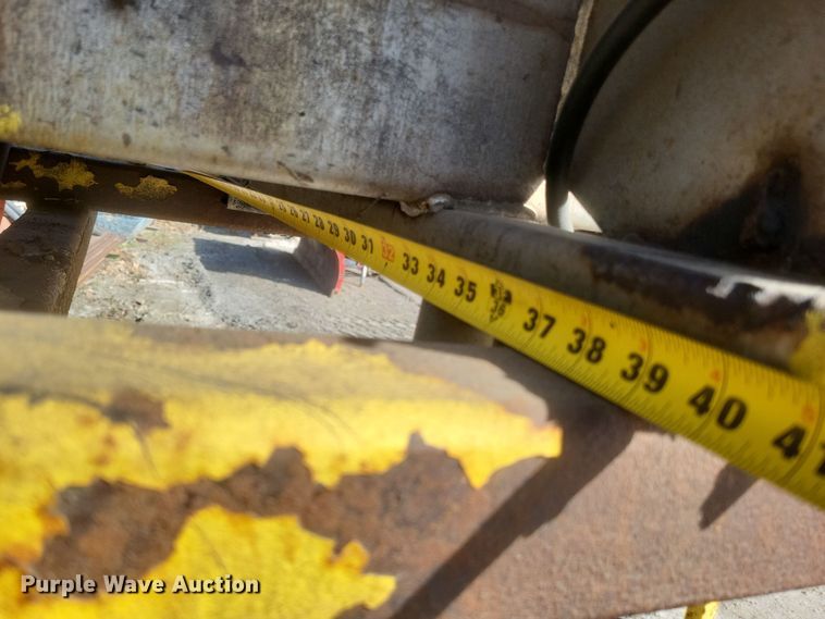 image for item DS5341 Flink spreader