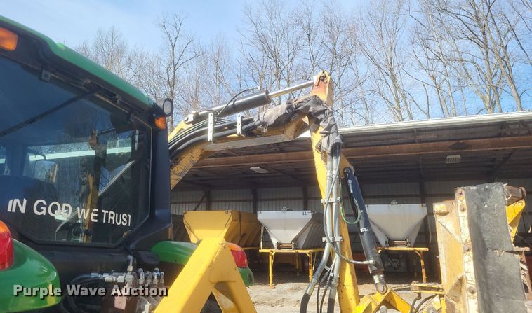 image for item DS5342 2015 John Deere 6115M MFWD tractor