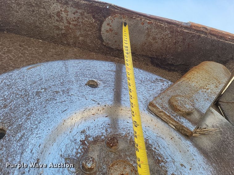 image for item DS5342 2015 John Deere 6115M MFWD tractor