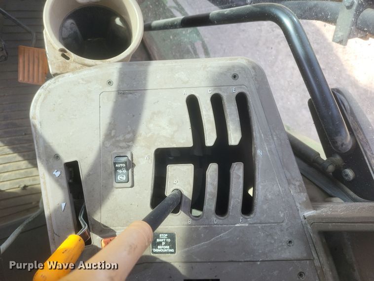 image for item DS5342 2015 John Deere 6115M MFWD tractor