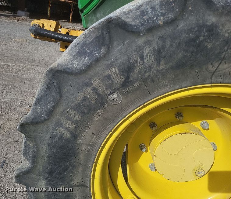 image for item DS5342 2015 John Deere 6115M MFWD tractor