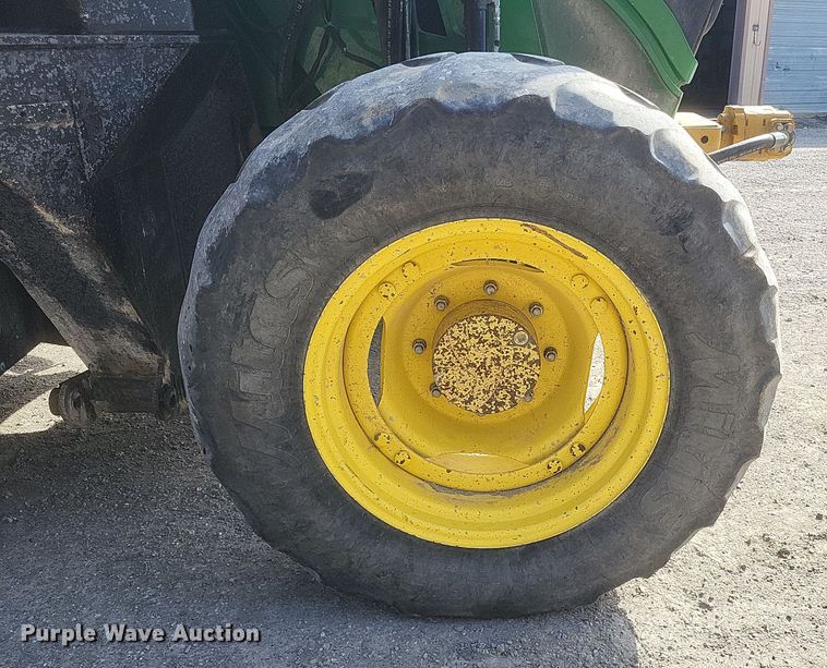 image for item DS5342 2015 John Deere 6115M MFWD tractor