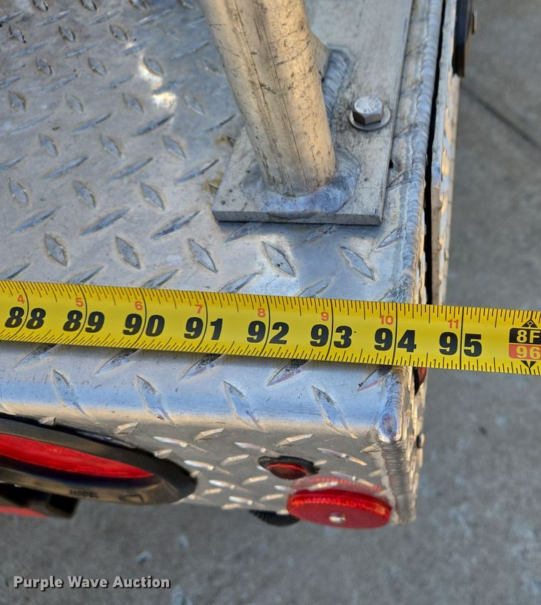 image for item DS5355 2010 Ford F550 Super Duty XLT bucket truck