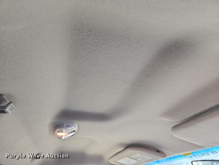 image for item DS5355 2010 Ford F550 Super Duty XLT bucket truck