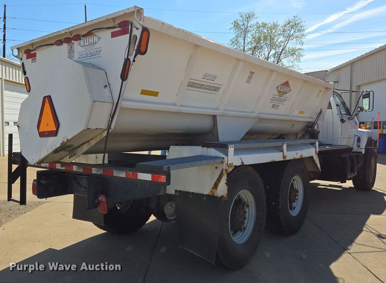 image for item DS5356 1990 GMC TopKick manure spreader truck