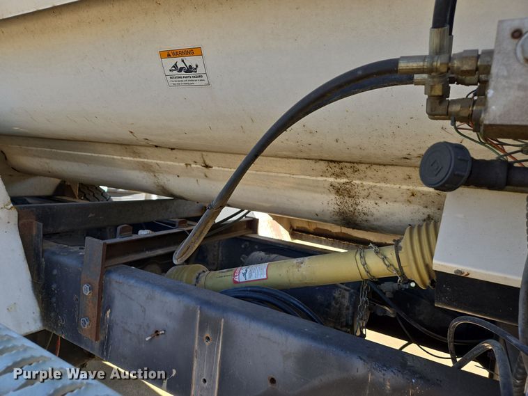 image for item DS5356 1990 GMC TopKick manure spreader truck