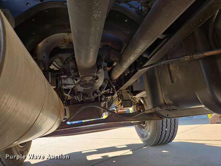 image for item DS5356 1990 GMC TopKick manure spreader truck