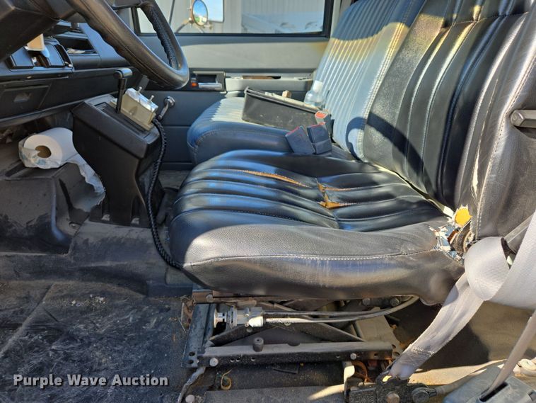 image for item DS5356 1990 GMC TopKick manure spreader truck