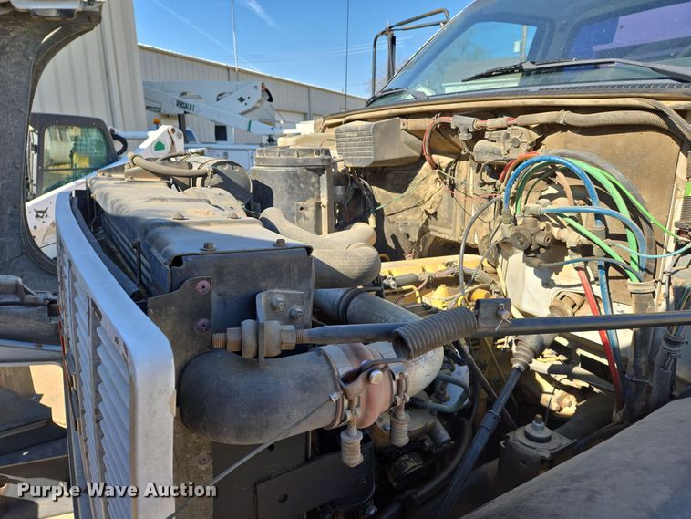 image for item DS5356 1990 GMC TopKick manure spreader truck