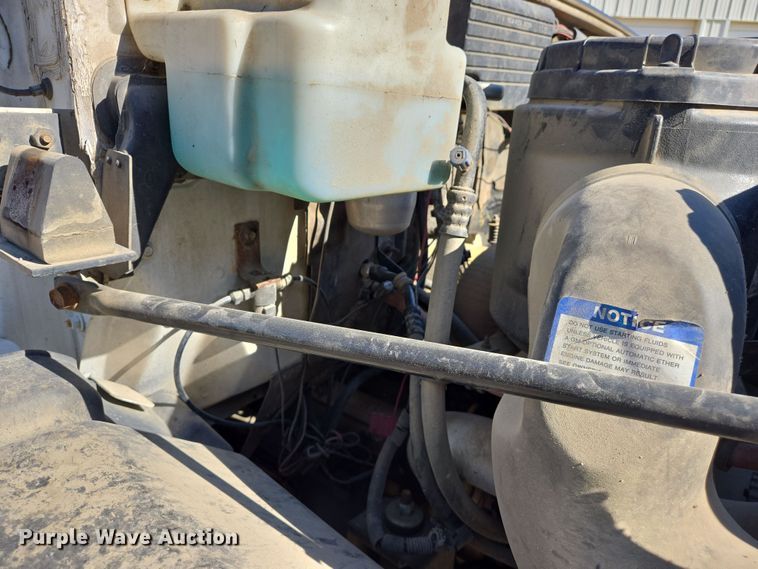 image for item DS5356 1990 GMC TopKick manure spreader truck