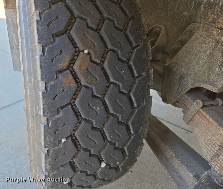 image for item DS5356 1990 GMC TopKick manure spreader truck