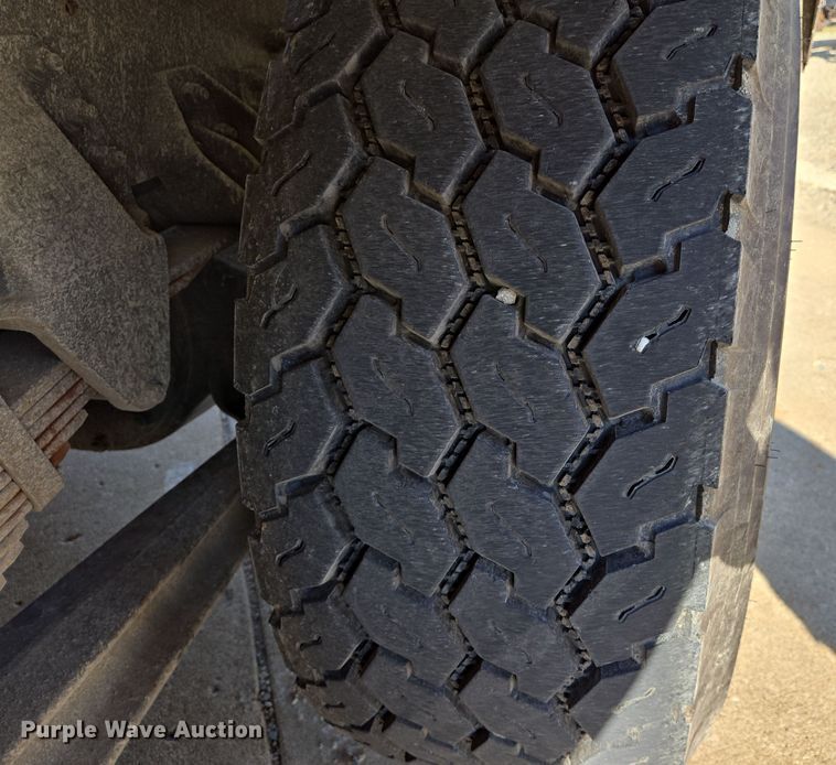 image for item DS5356 1990 GMC TopKick manure spreader truck