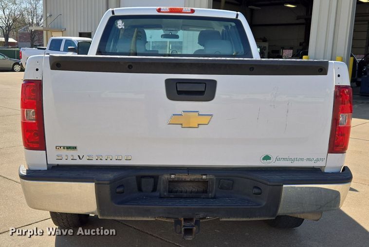 image for item DS5357 2011 Chevrolet Silverado 1500 Ext. Cab pickup truck