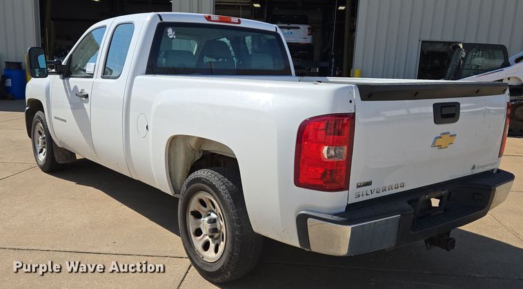image for item DS5357 2011 Chevrolet Silverado 1500 Ext. Cab pickup truck