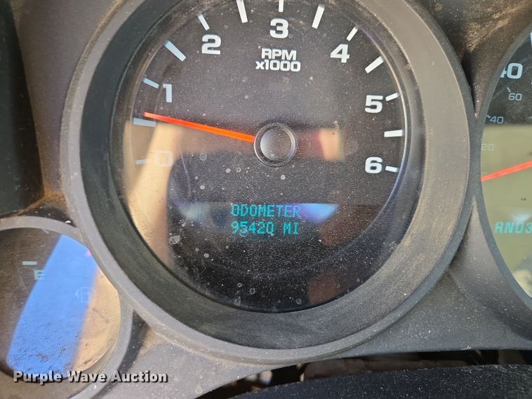 image for item DS5357 2011 Chevrolet Silverado 1500 Ext. Cab pickup truck