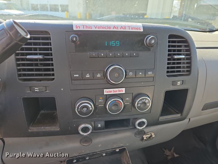 image for item DS5357 2011 Chevrolet Silverado 1500 Ext. Cab pickup truck