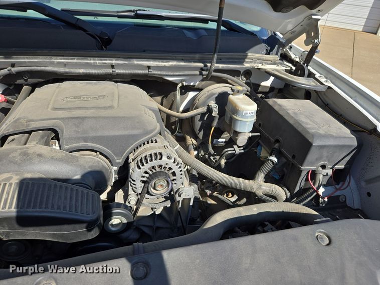 image for item DS5357 2011 Chevrolet Silverado 1500 Ext. Cab pickup truck