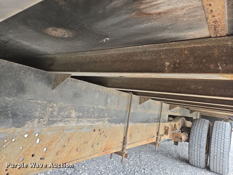 image for item DS5364 2000 Ford E350 Super Duty box truck