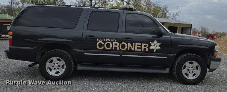image for item DS5369 2005 Chevrolet Suburban Police SUV