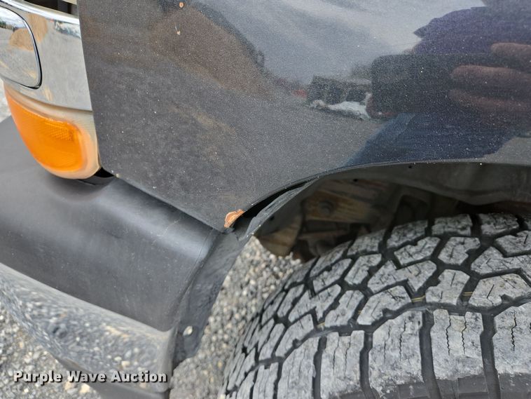 image for item DS5369 2005 Chevrolet Suburban Police SUV