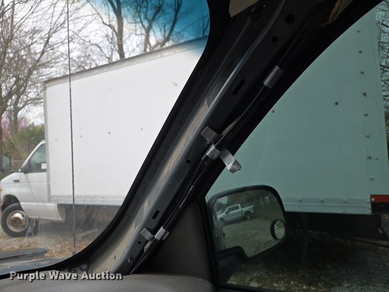 image for item DS5369 2005 Chevrolet Suburban Police SUV