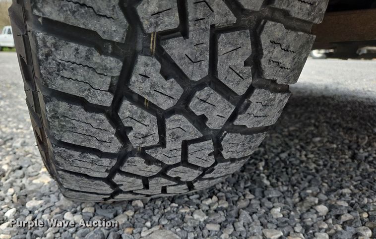 image for item DS5369 2005 Chevrolet Suburban Police SUV