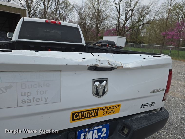 image for item DS5370 2012 Dodge Ram 2500 Crew Cab pickup truck