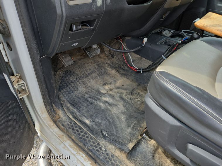 image for item DS5370 2012 Dodge Ram 2500 Crew Cab pickup truck