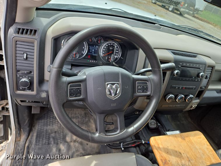 image for item DS5370 2012 Dodge Ram 2500 Crew Cab pickup truck