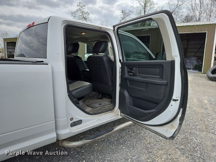 image for item DS5370 2012 Dodge Ram 2500 Crew Cab pickup truck