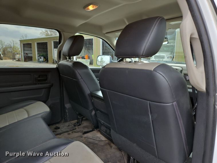 image for item DS5370 2012 Dodge Ram 2500 Crew Cab pickup truck