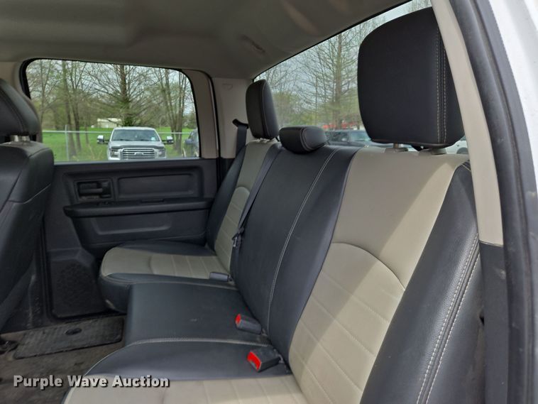 image for item DS5370 2012 Dodge Ram 2500 Crew Cab pickup truck