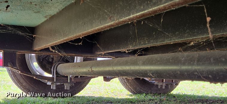 image for item DT4755 2016 Lark United enclosed cargo trailer