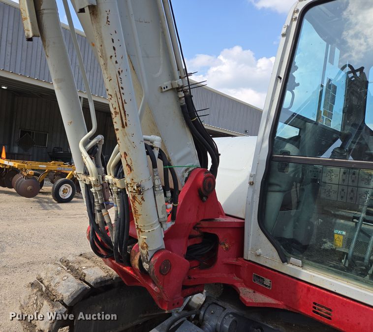 image for item DT4770 2016 Takeuchi TB290 mini excavator