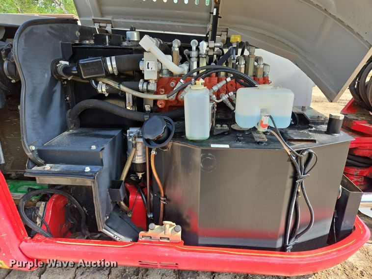 image for item DT4770 2016 Takeuchi TB290 mini excavator