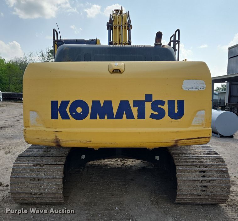 image for item DT4771 2013 Komatsu PC240LC-10 excavator