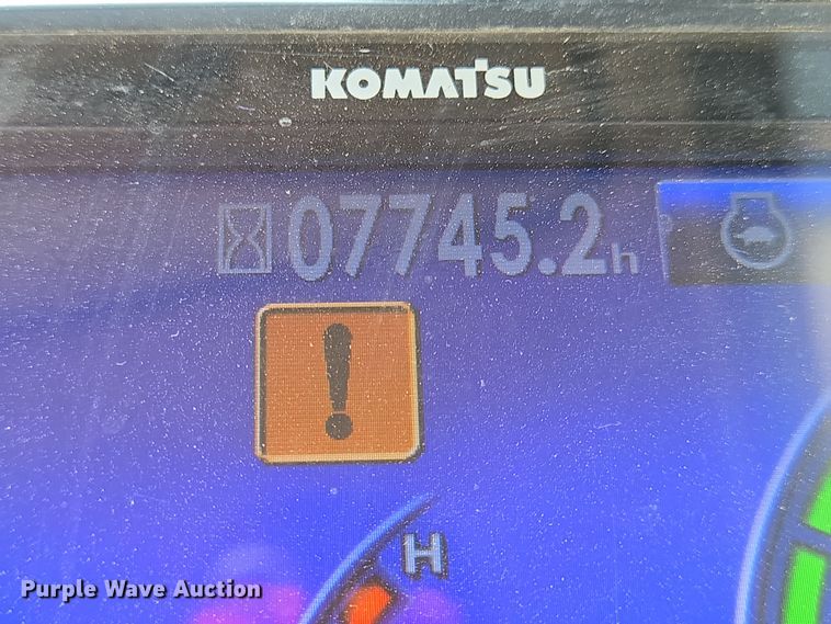 image for item DT4771 2013 Komatsu PC240LC-10 excavator