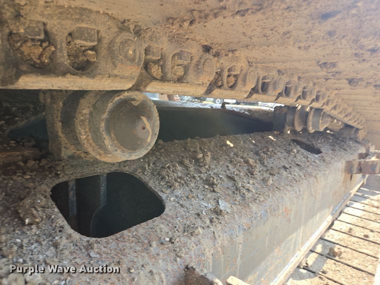 image for item DT4771 2013 Komatsu PC240LC-10 excavator